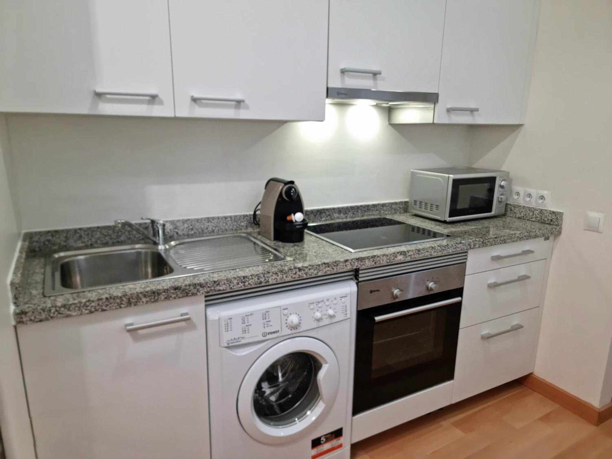 Rosa 2 Bedrooms In City Center Málaga Eksteriør billede