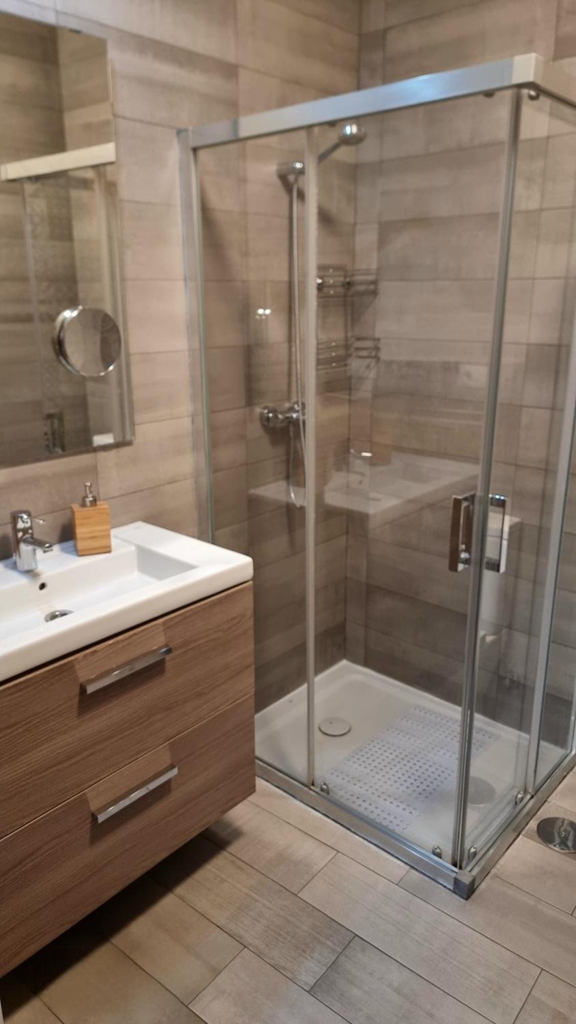Rosa 2 Bedrooms In City Center Málaga Eksteriør billede